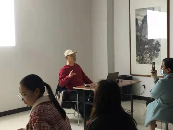 杨毅柳老师.jpg